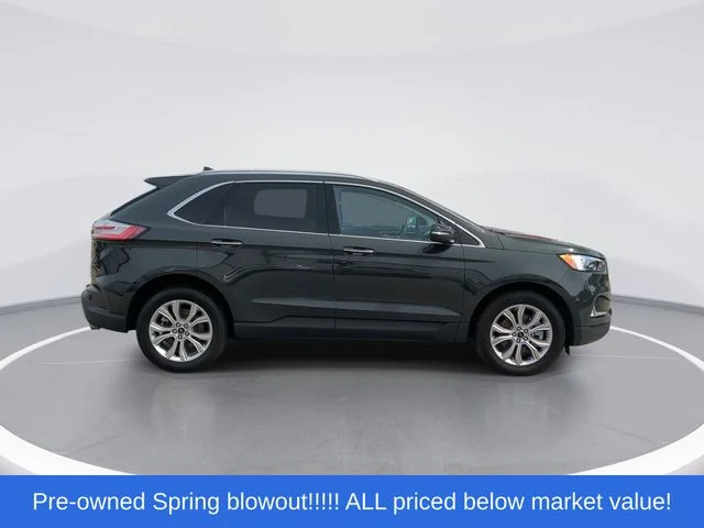 Used 2024 Green Ford Titanium image 9