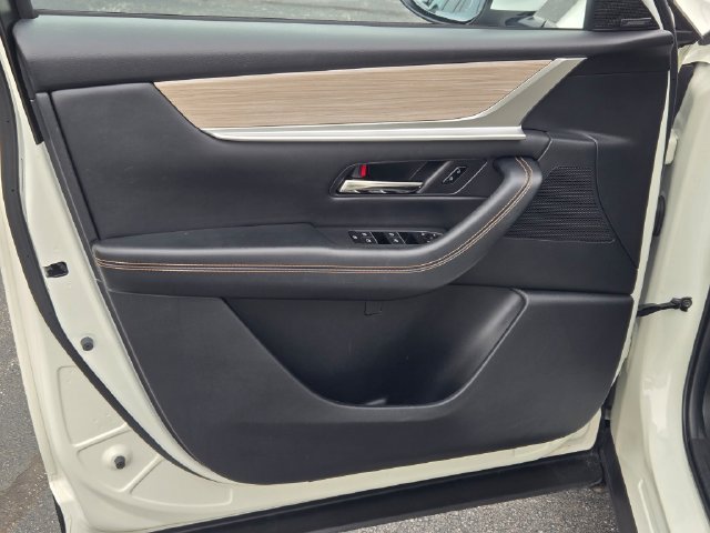 Used 2024 White Mazda Premium image 20
