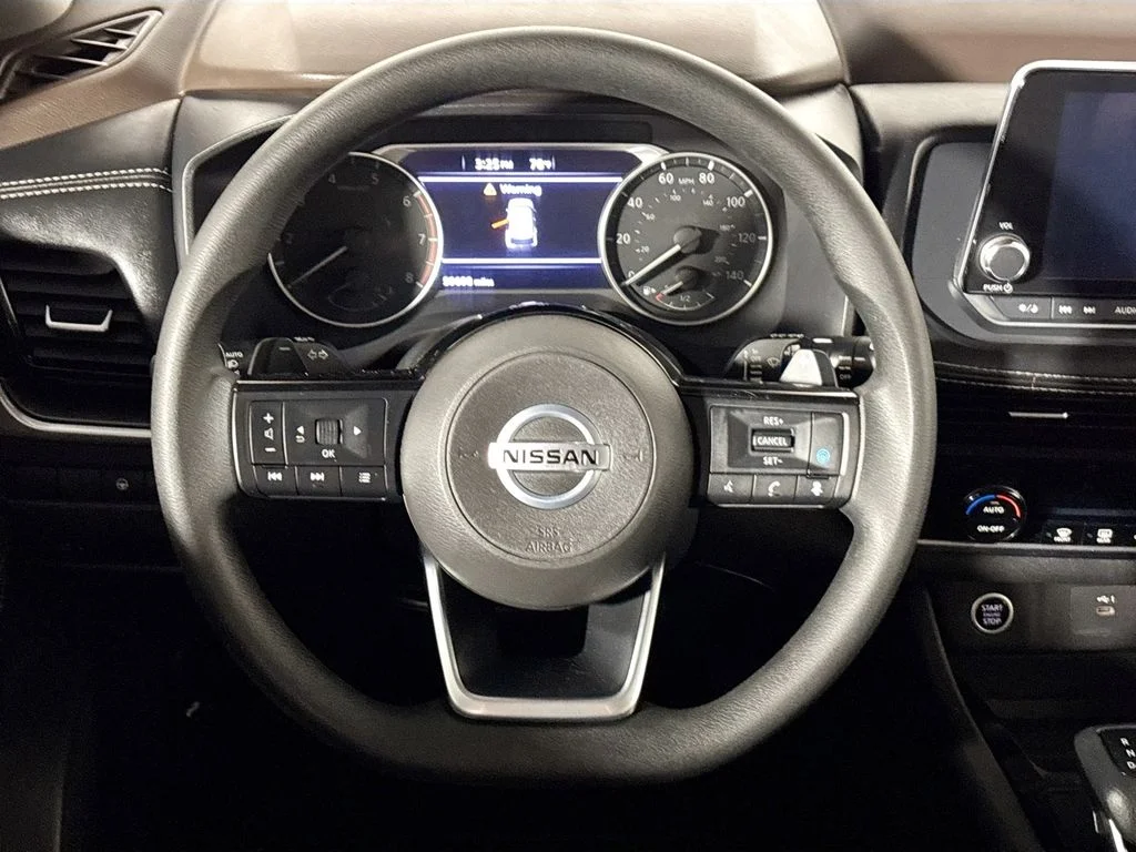 Used 2021 Silver Nissan SV image 13