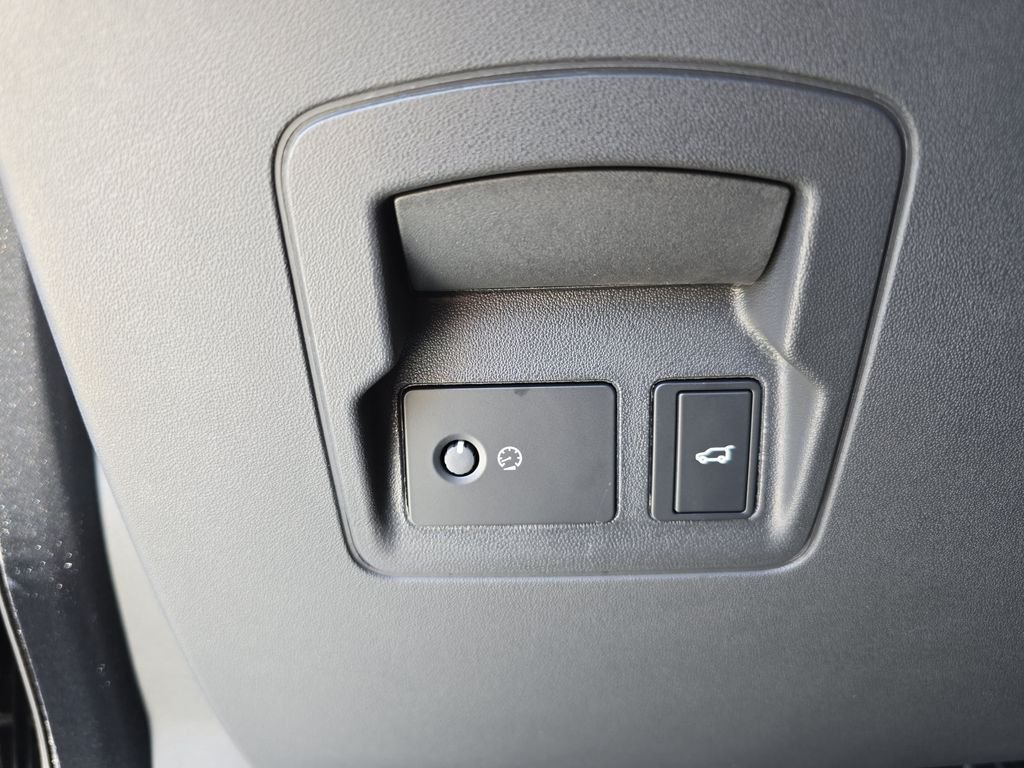 New 2026 Santorini Black LAND ROVER  image 26