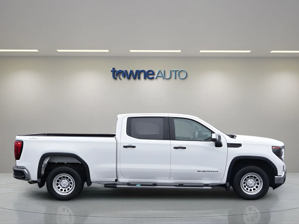 Used 2024 White GMC Pro image 11