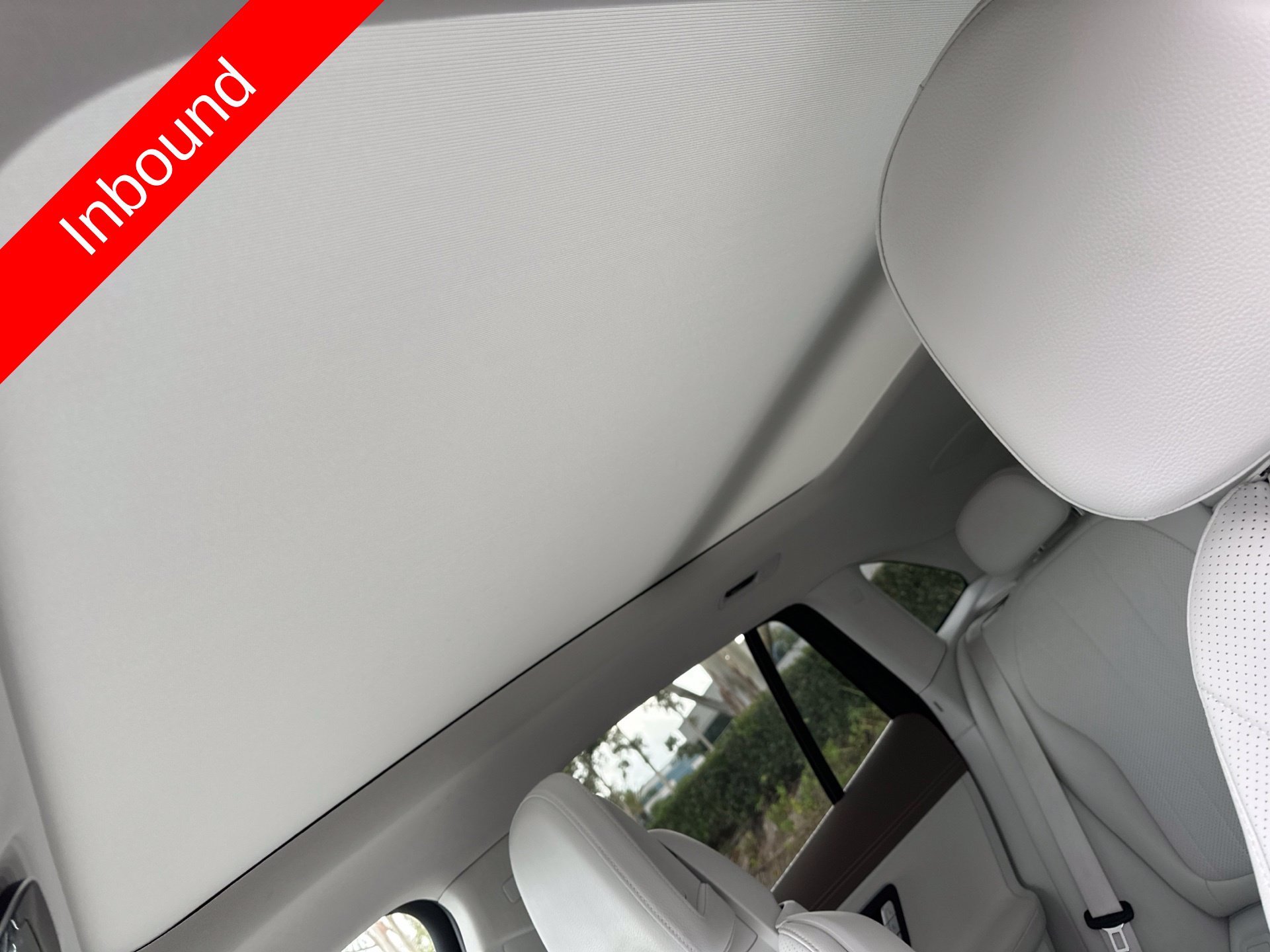 Used 2023 White/off-white Mercedes-Benz 350 SUV image 12