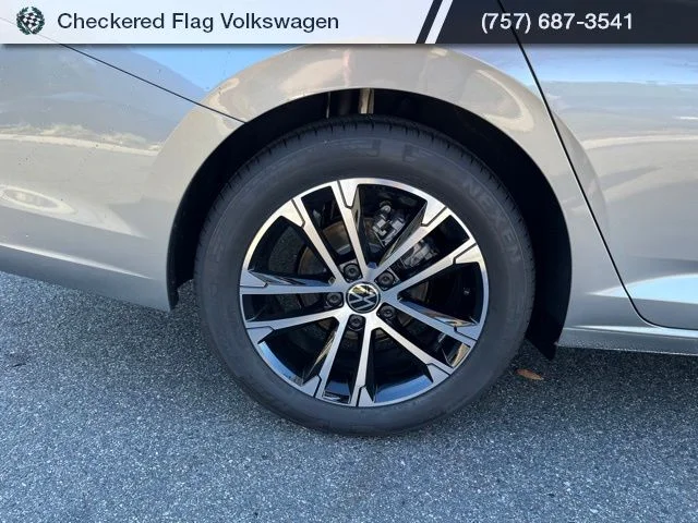 2026 Volkswagen Jetta Sport - Photo 6