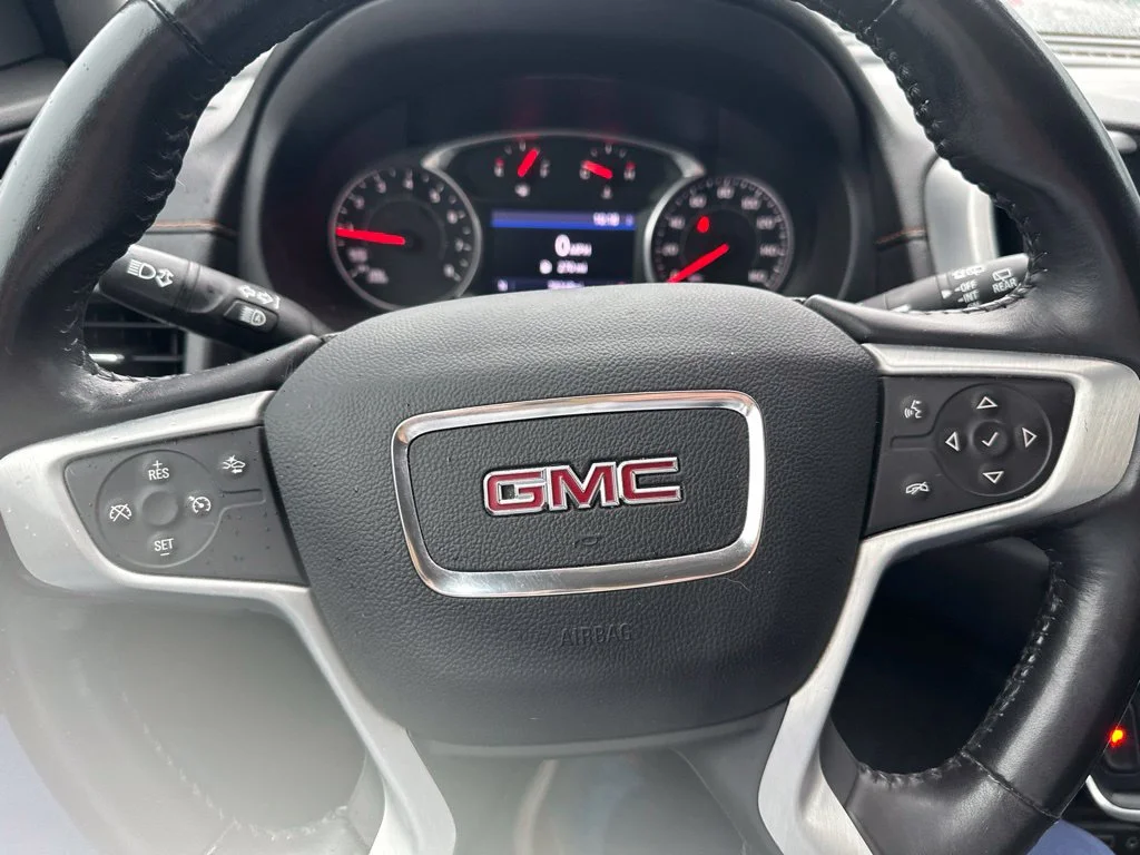 Used 2020 White GMC SLT image 11