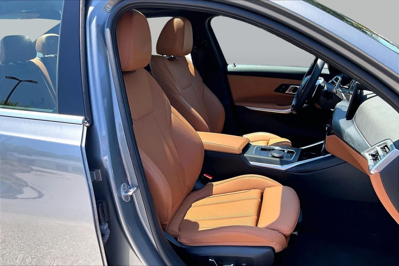 2025 BMW 3 Series 7