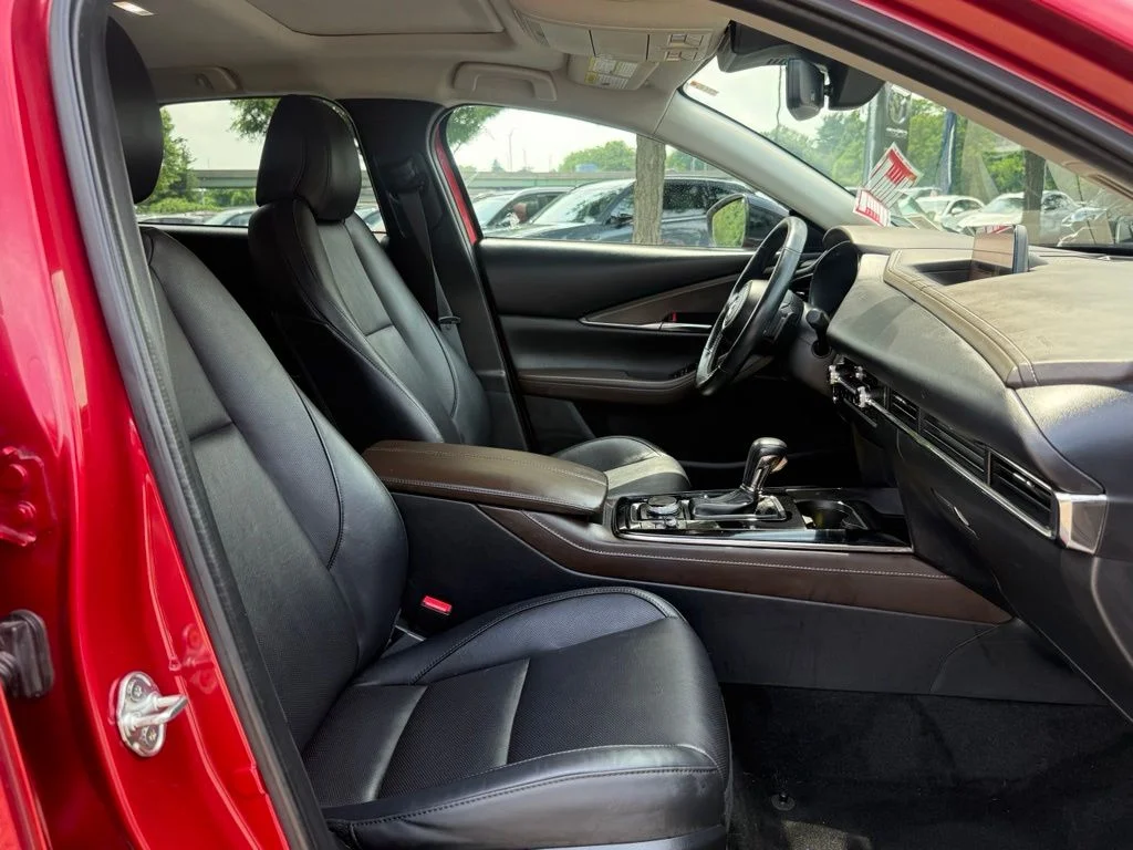 Used 2023 Red Mazda 2.5 Turbo Premium Package image 32