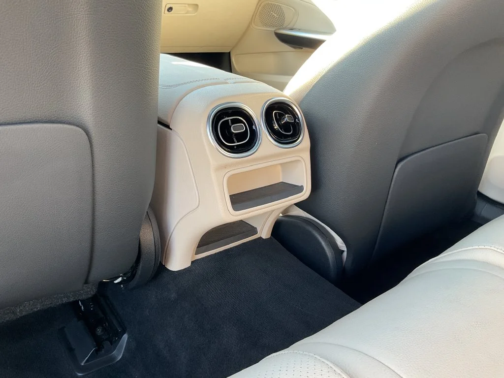 Used 2024 White Mercedes-Benz C 300 image 19