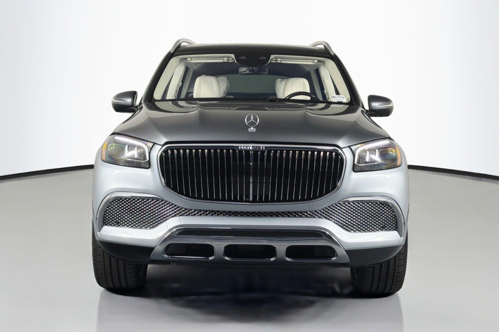 Certified Used 2023 Cirrus Silver Metallic Mercedes-Benz Maybach GLS 600 image 3