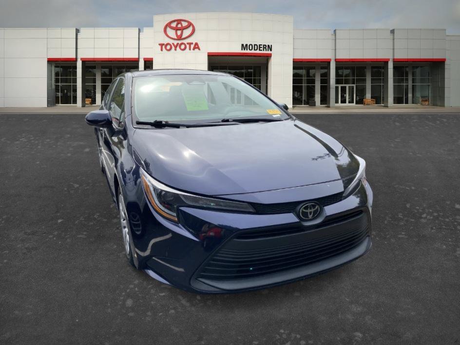 Used 2023 Blueprint Toyota LE image 6