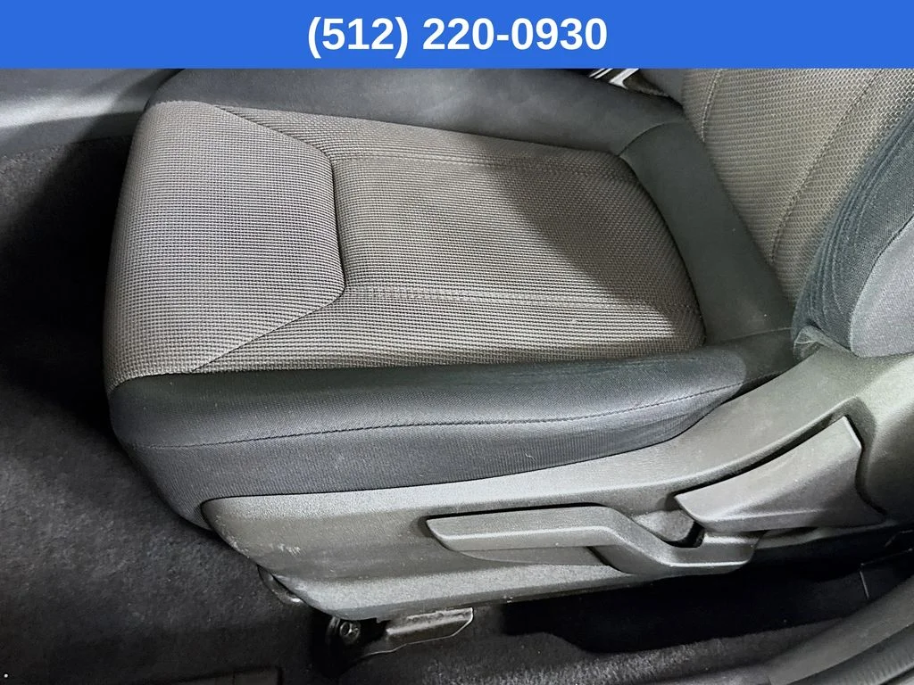 Used 2021 Blue Subaru Base image 24