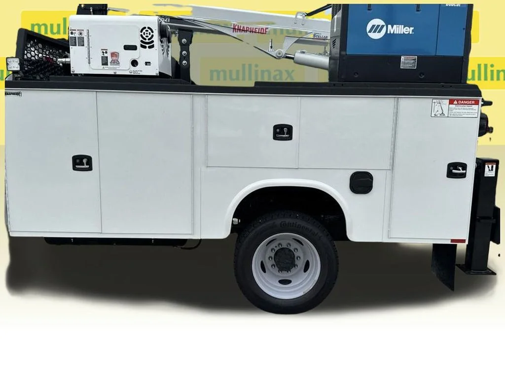 New 2025 White Ford XL image 26
