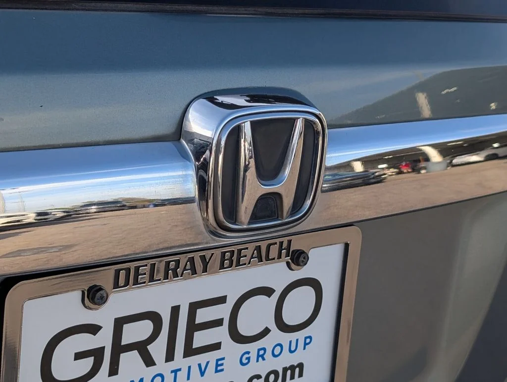 Used 2011 Gray Honda EX image 12