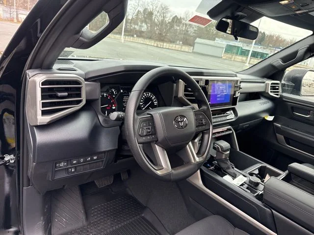 2026 Toyota Tundra SR5 - Photo 11