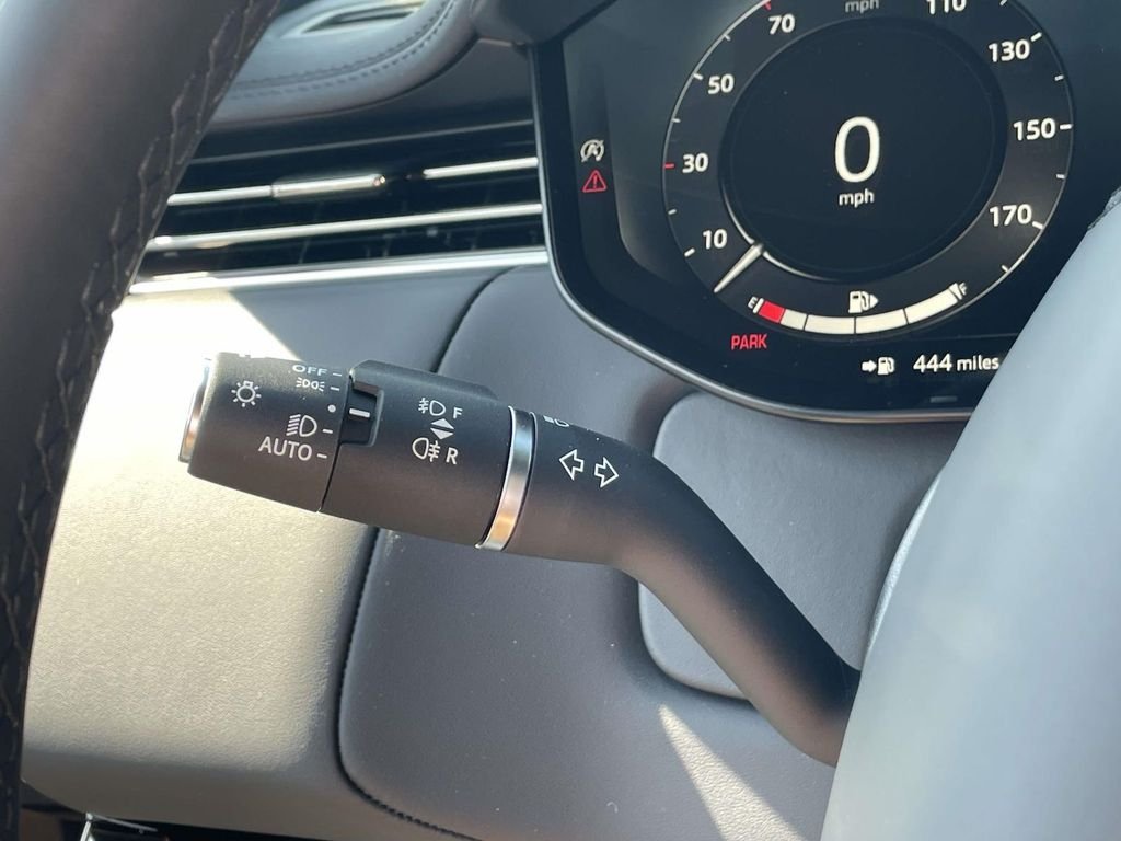 New 2026 Borasco Grey Land Rover Dynamic SE image 30