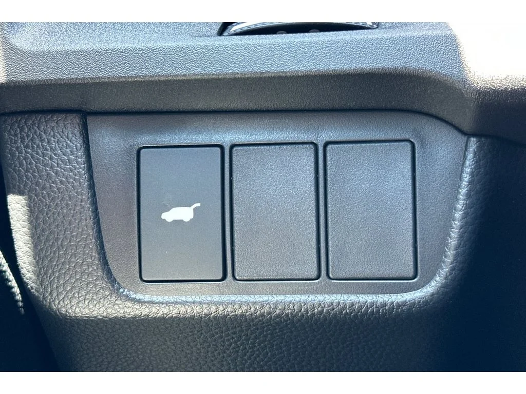 Used 2026 Solar Silver Metallic Honda Sport-L image 42