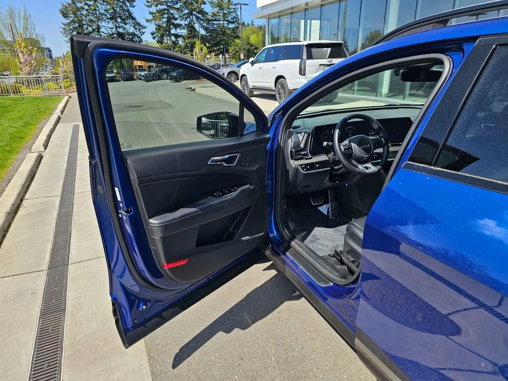 Used 2024  Kia X-Pro Prestige image 18