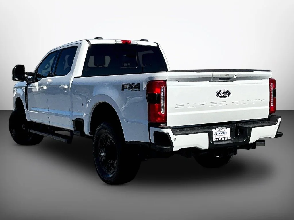 New 2027 White Ford Lariat image 3