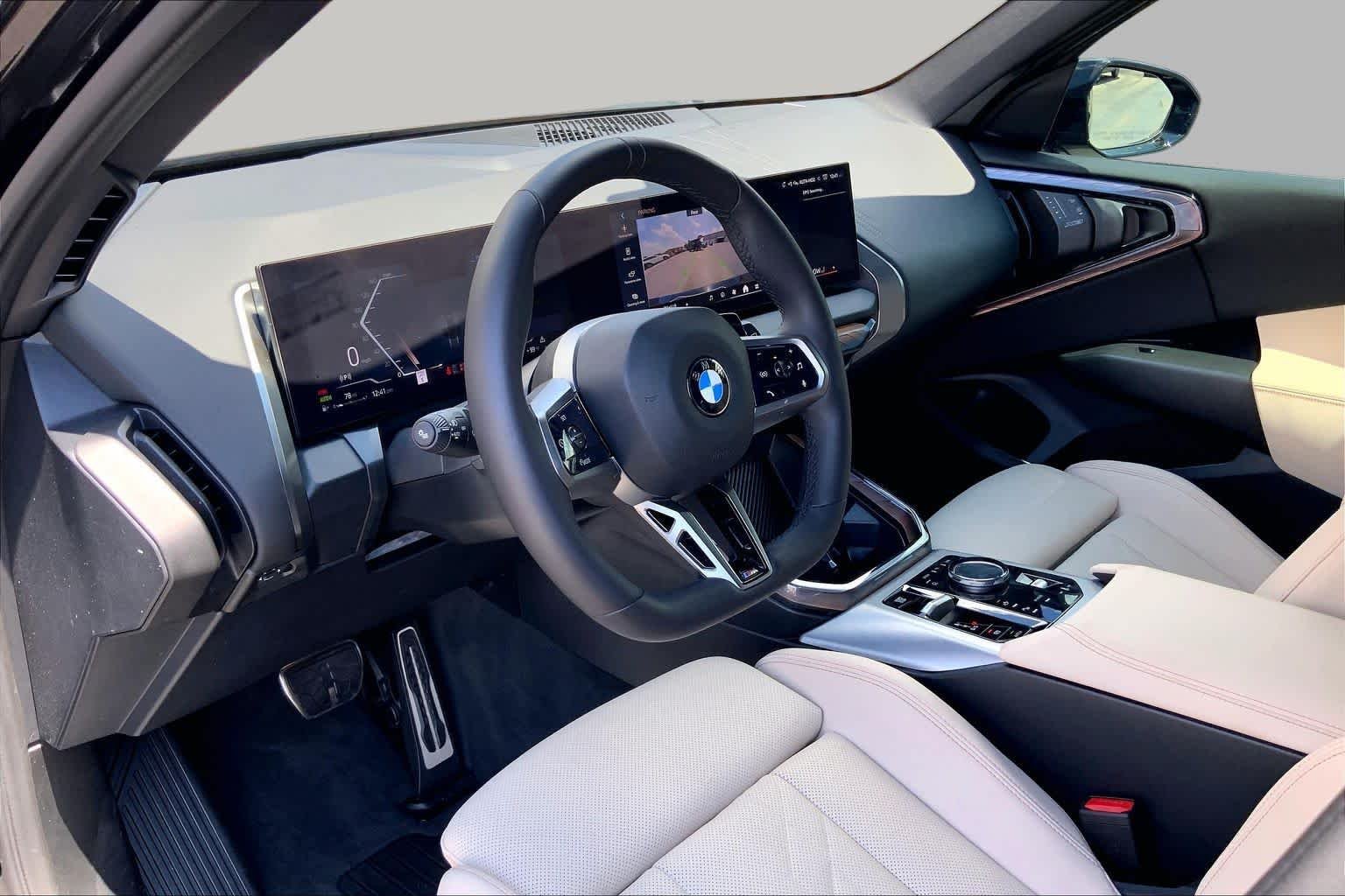 Used 2025 Black Sapphire Metallic BMW 30 xDrive image 18