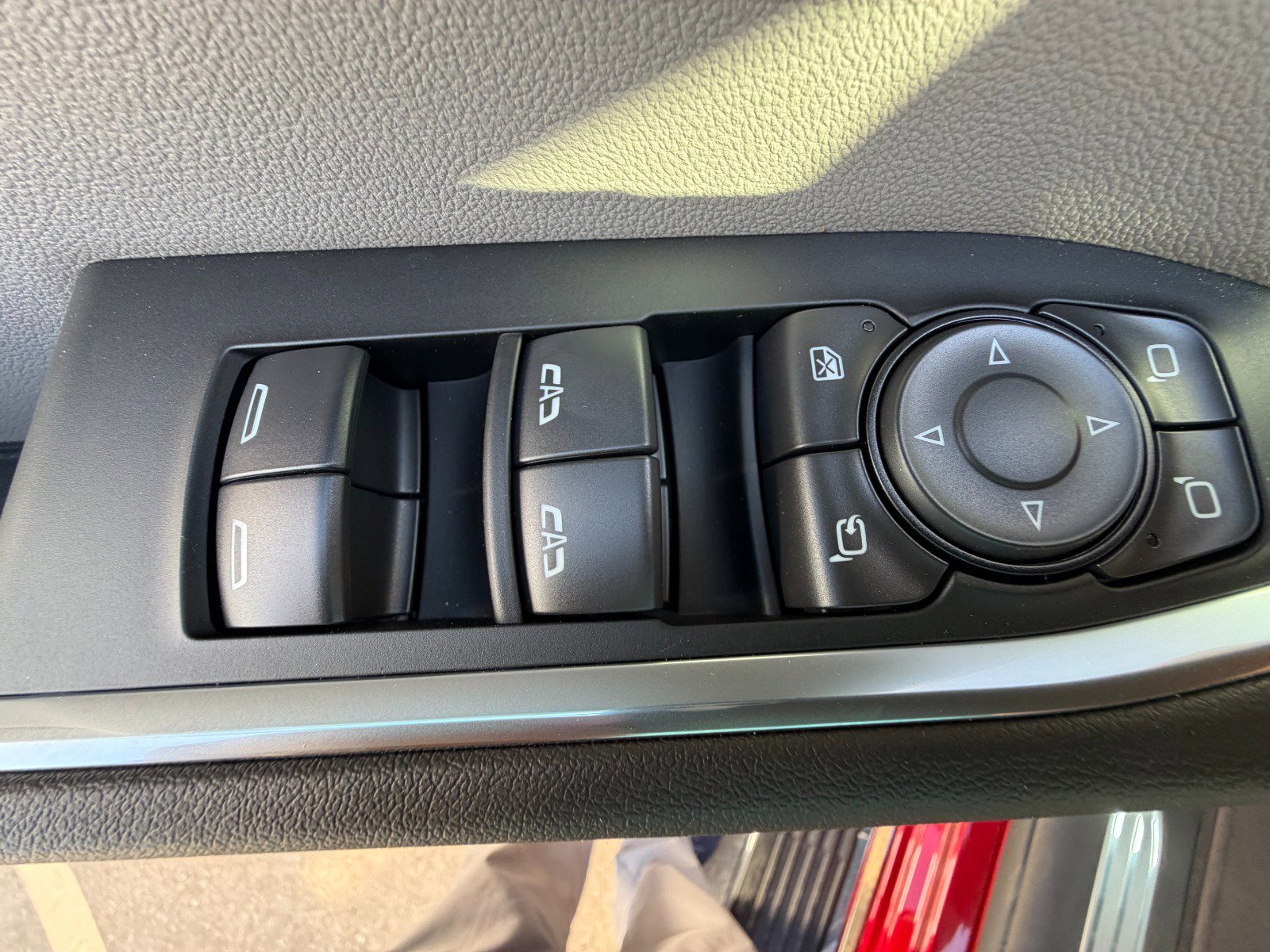 2026 GMC Sierra 1500 SLT - Photo 10