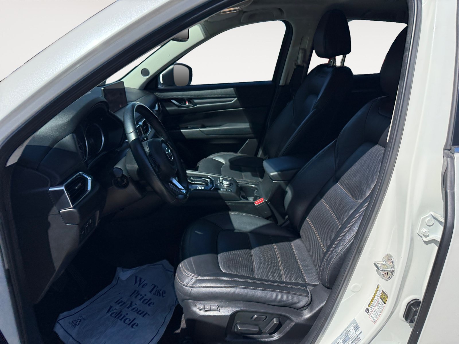 Used 2021 Snowflake White Pearl Mica MAZDA Touring image 10
