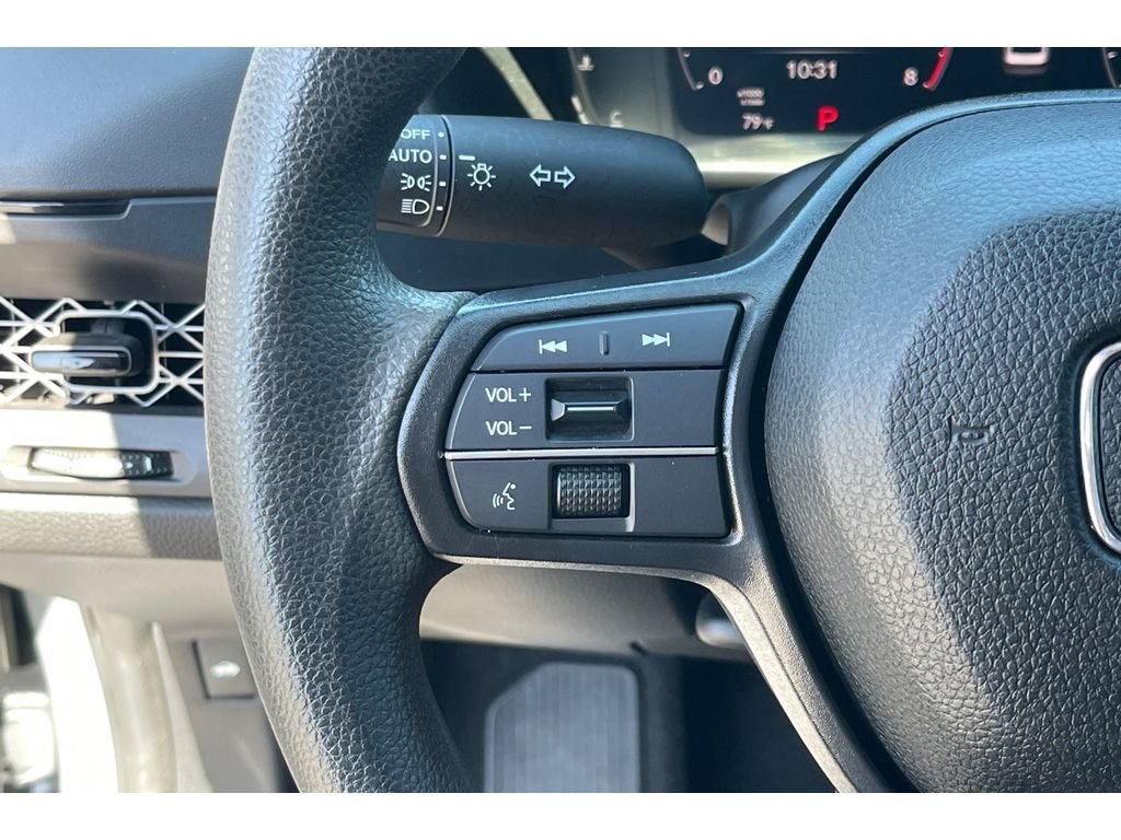 Used 2024 Solar Silver Metallic Honda LX image 33