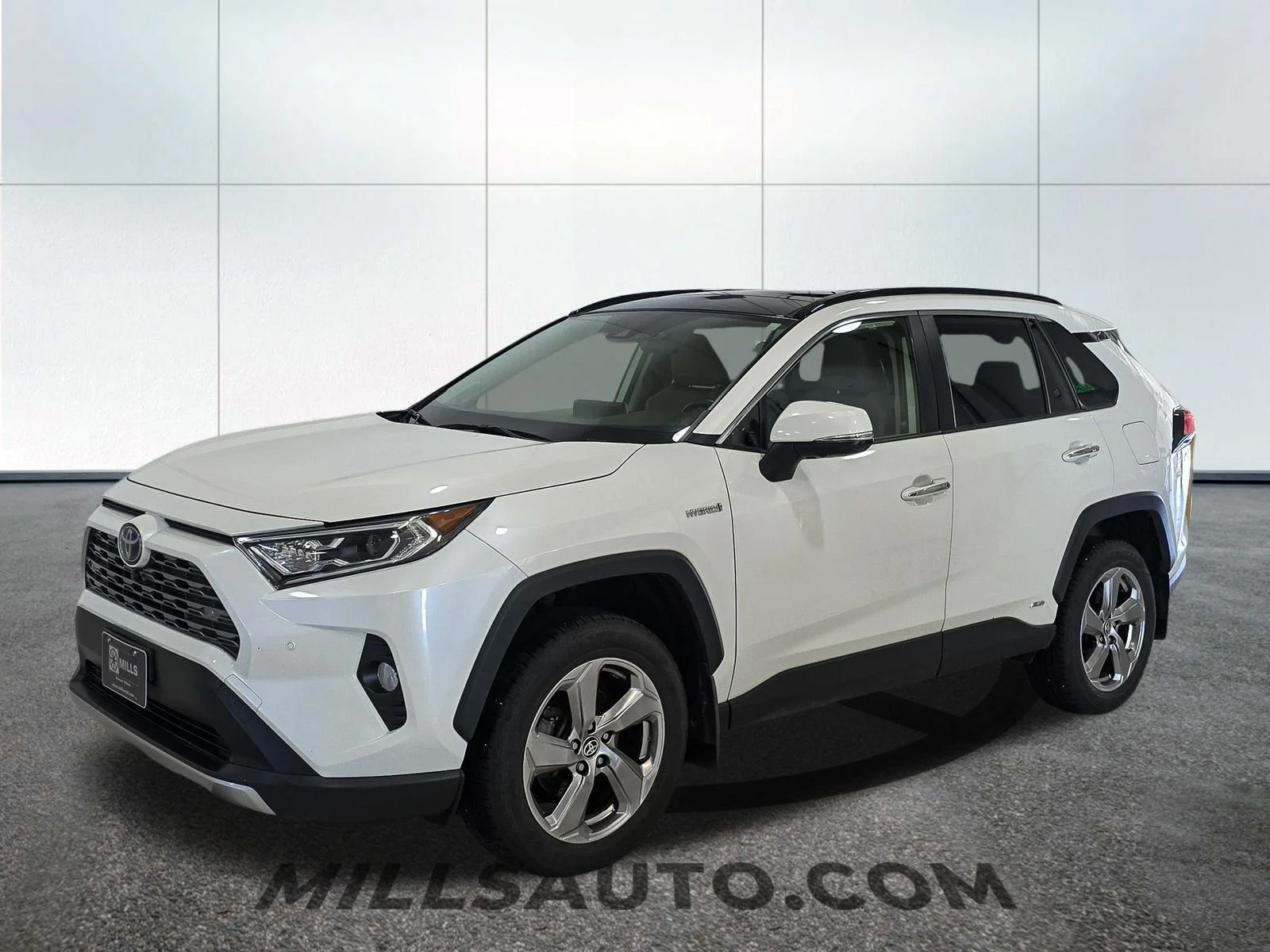 Used 2021 White Toyota Limited image 2