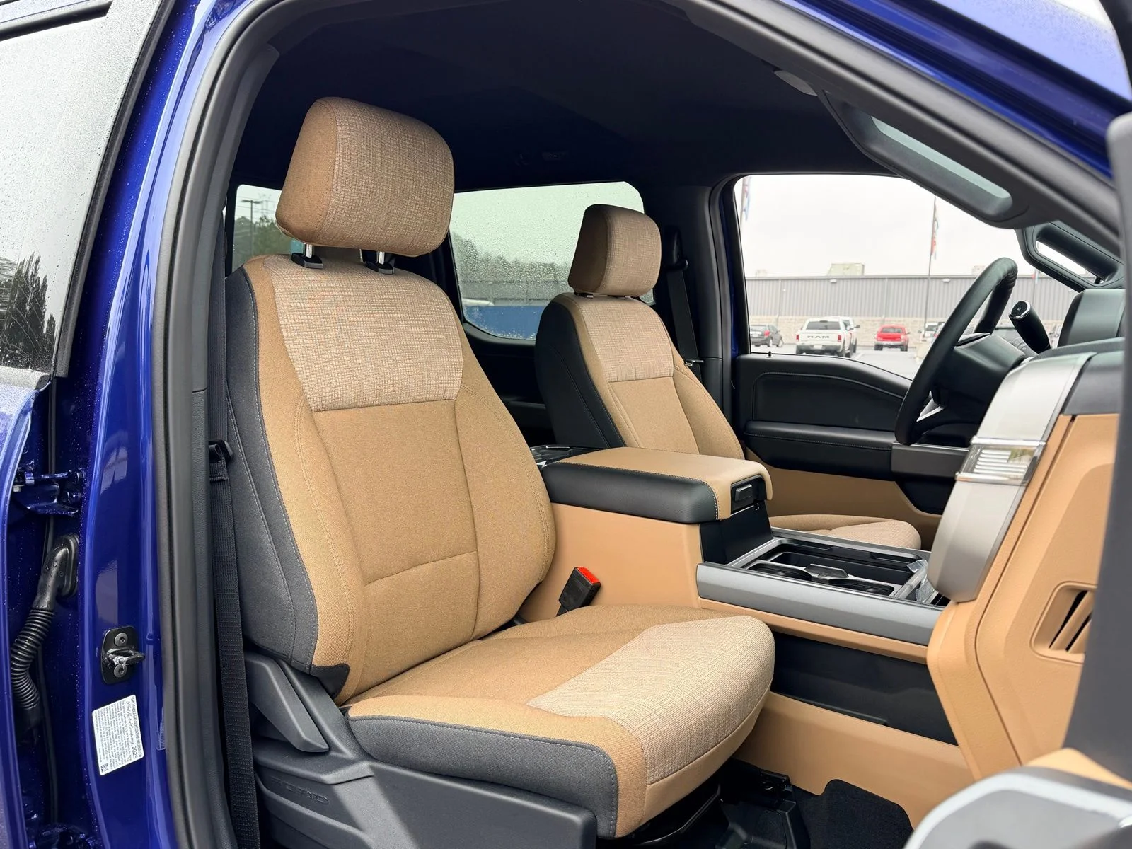 New 2026 Blue Ford XLT image 22