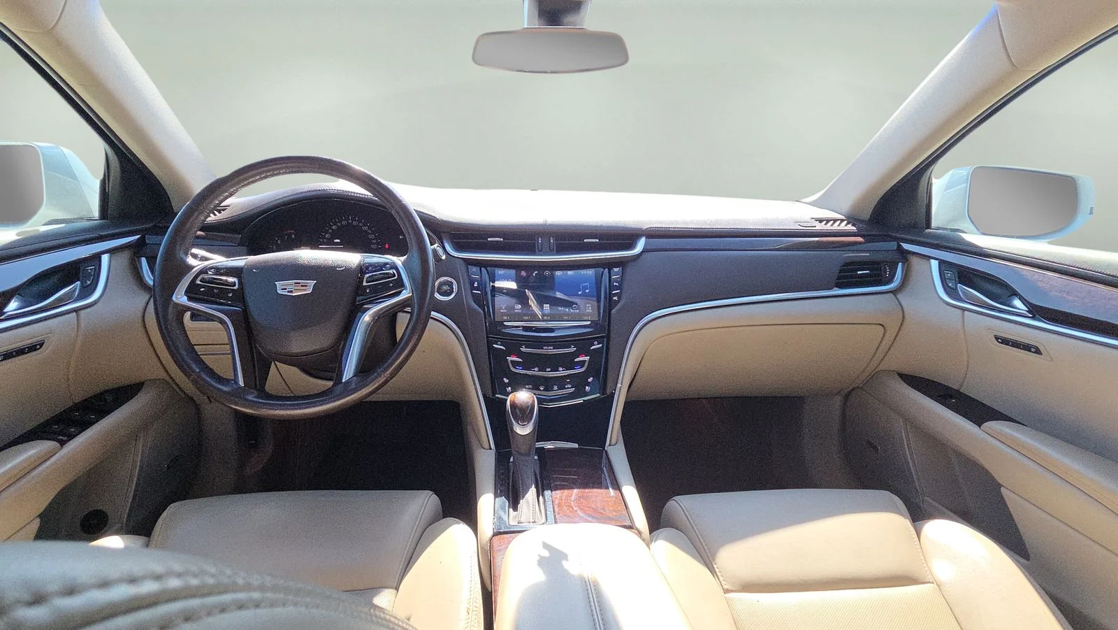Used 2016 White Cadillac Luxury image 23