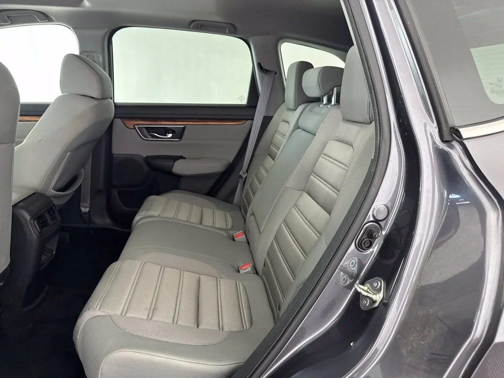 Used 2018  Honda EX image 28