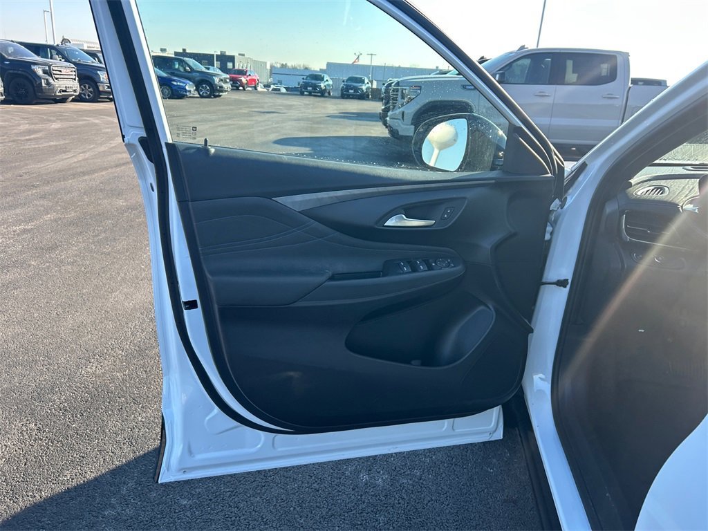 2026 BUICK ENVISTA - Image 14