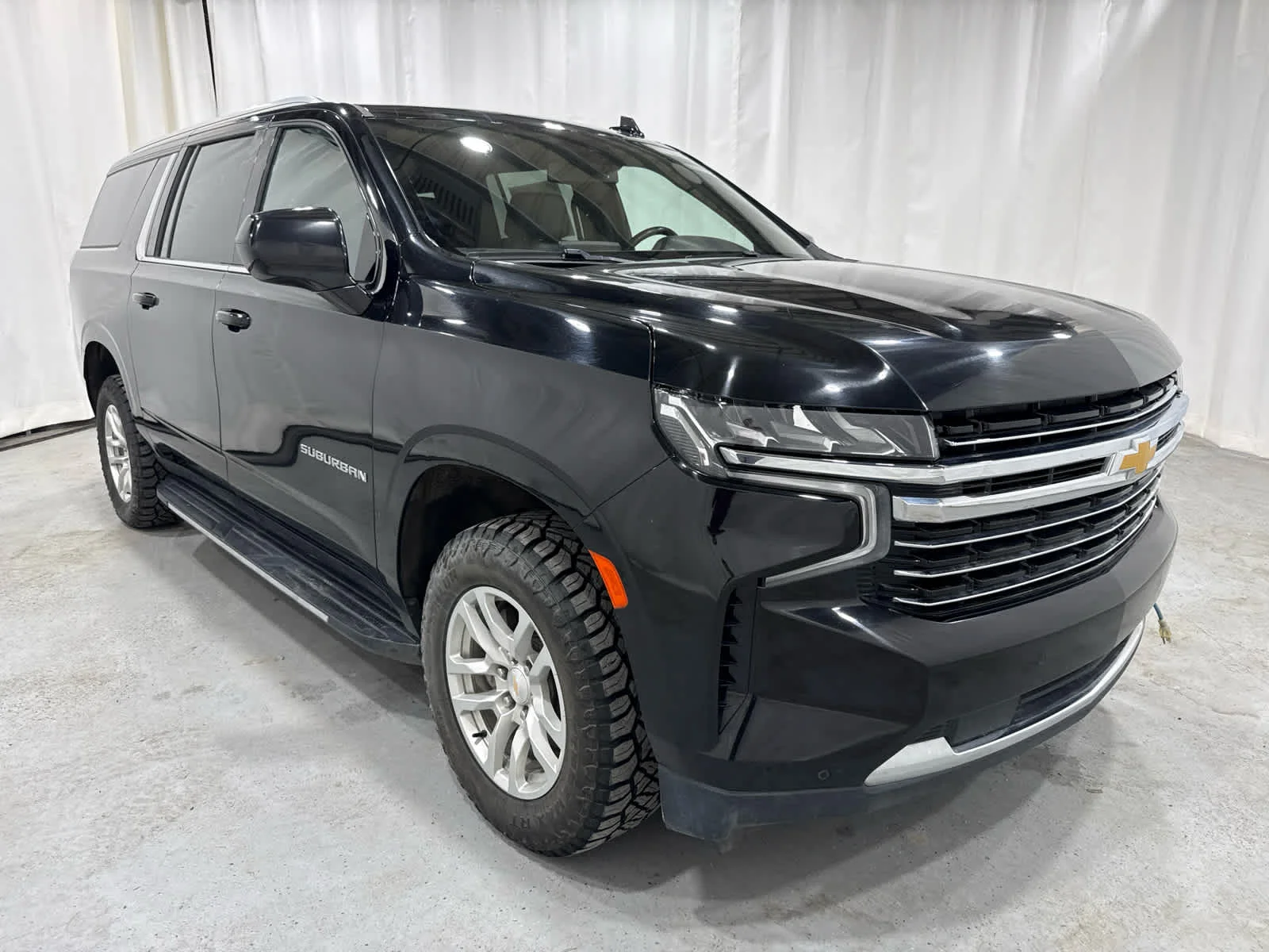 Used 2023 Black Chevrolet LT image 7