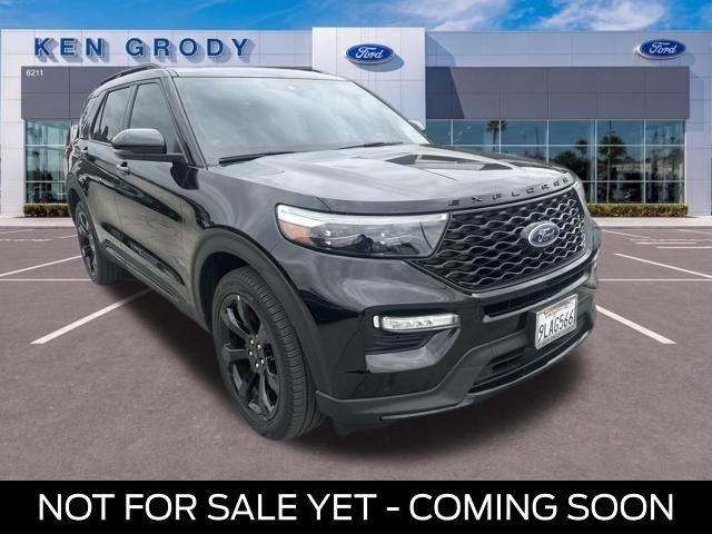 2023 Ford Explorer ST 4WD's photo