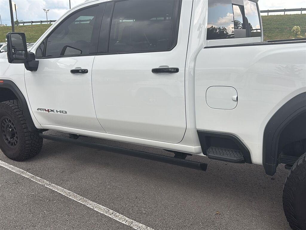 Used 2025 Summit White GMC AT4X image 10