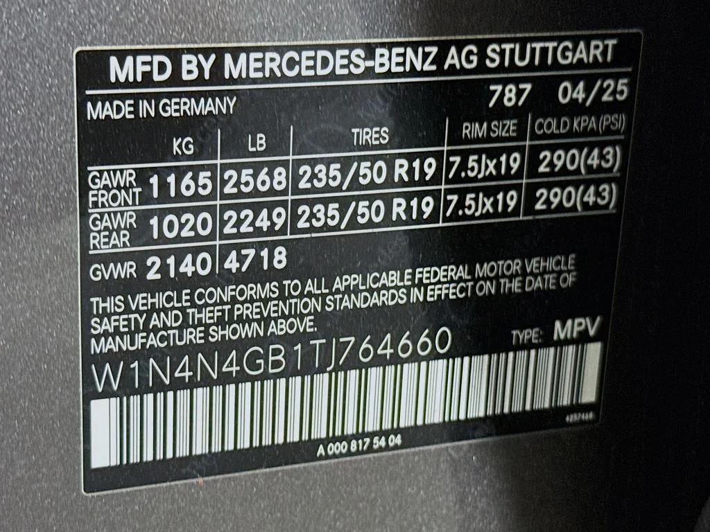 Used 2026 Gray Mercedes-Benz GLA 250 image 32