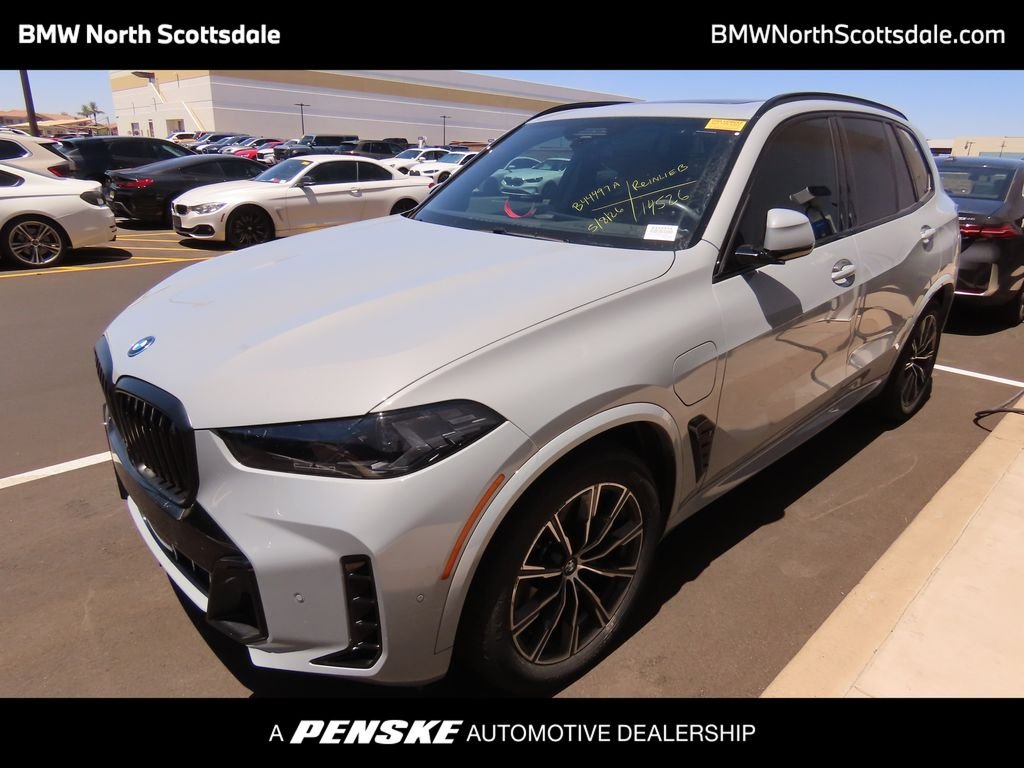 2024 BMW X5 xDrive50e's photo