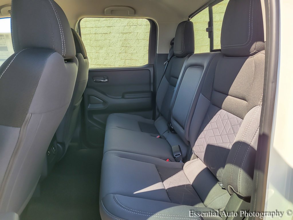 2026 Nissan Frontier SV - Photo 9