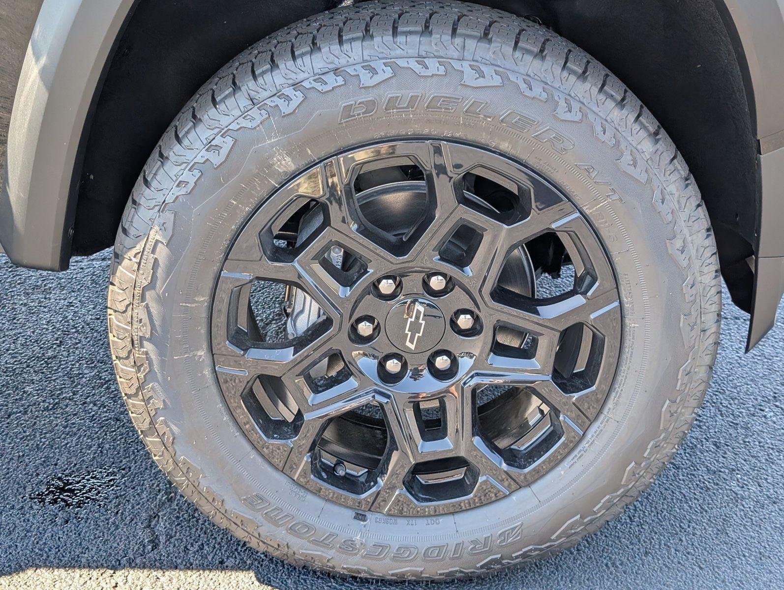 2026 Chevrolet Colorado Trail Boss - Photo 38