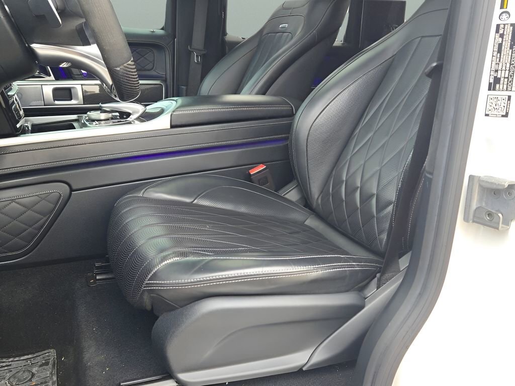 Used 2020 White Mercedes-Benz 4MATIC® image 24