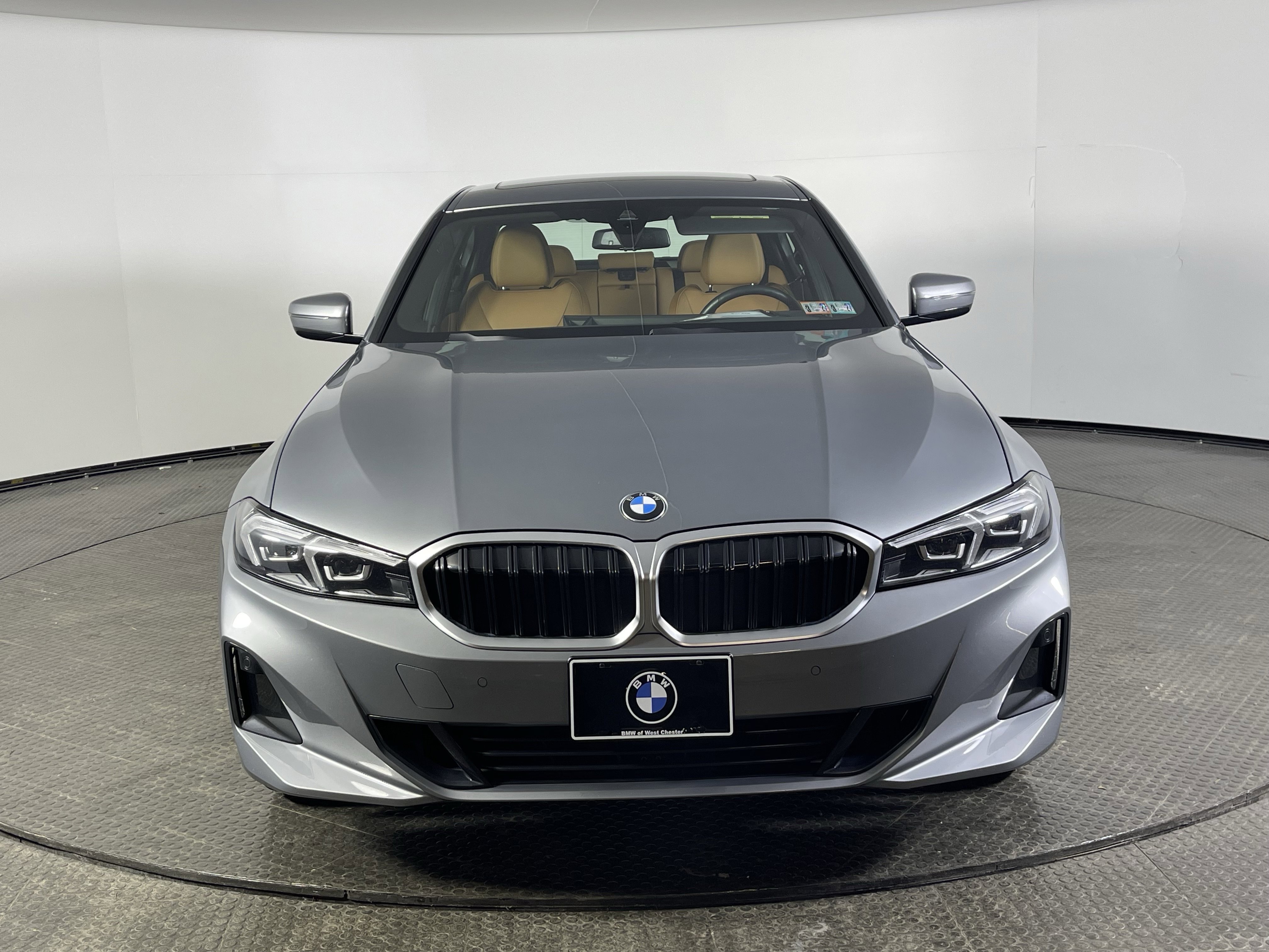 Used 2023 SKYSCRAPER GREY M BMW 330i xDrive image 2