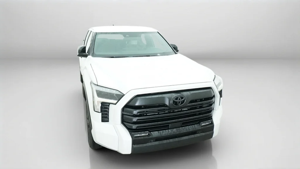 New 2026 Wind Chill Pearl Toyota Limited image 4