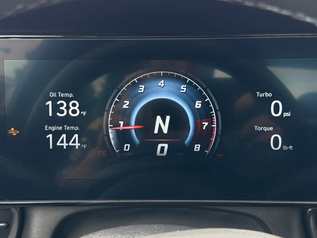Used 2023 Onyx Black Hyundai Base image 12
