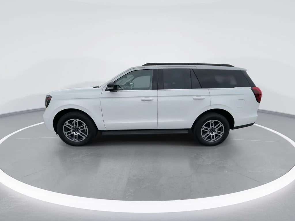 Used 2025 White Ford Active image 5