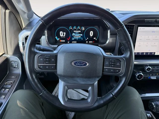 Used 2023 Blue Ford Lariat image 13