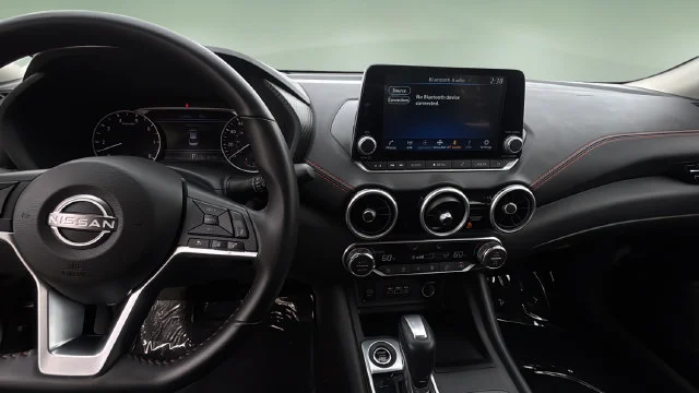 Used 2025 Gray Nissan SR image 11