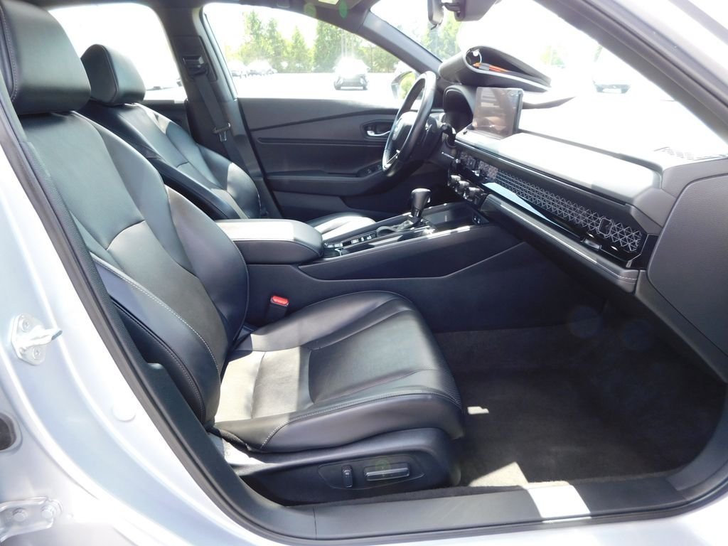 Used 2023 Silver Honda Sport-L image 18