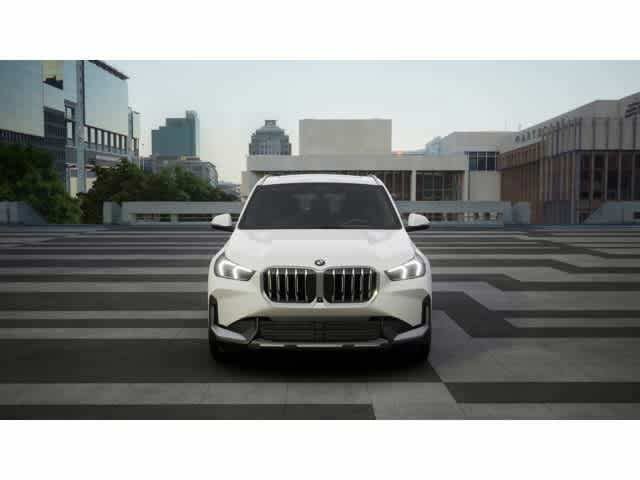 Used 2026 Alpine White BMW xDrive28i image 3