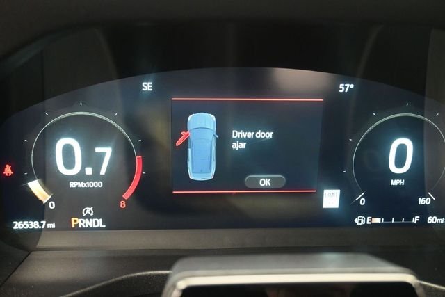 Used 2025 Black Metallic Ford Platinum image 9
