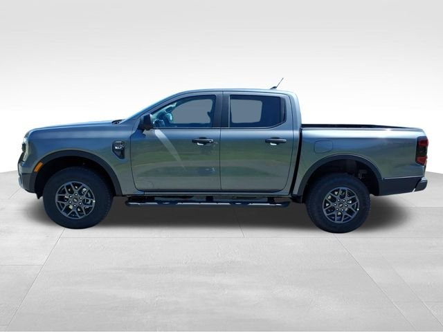 New 2026 Carbonized Gray Metallic Ford XLT image 6