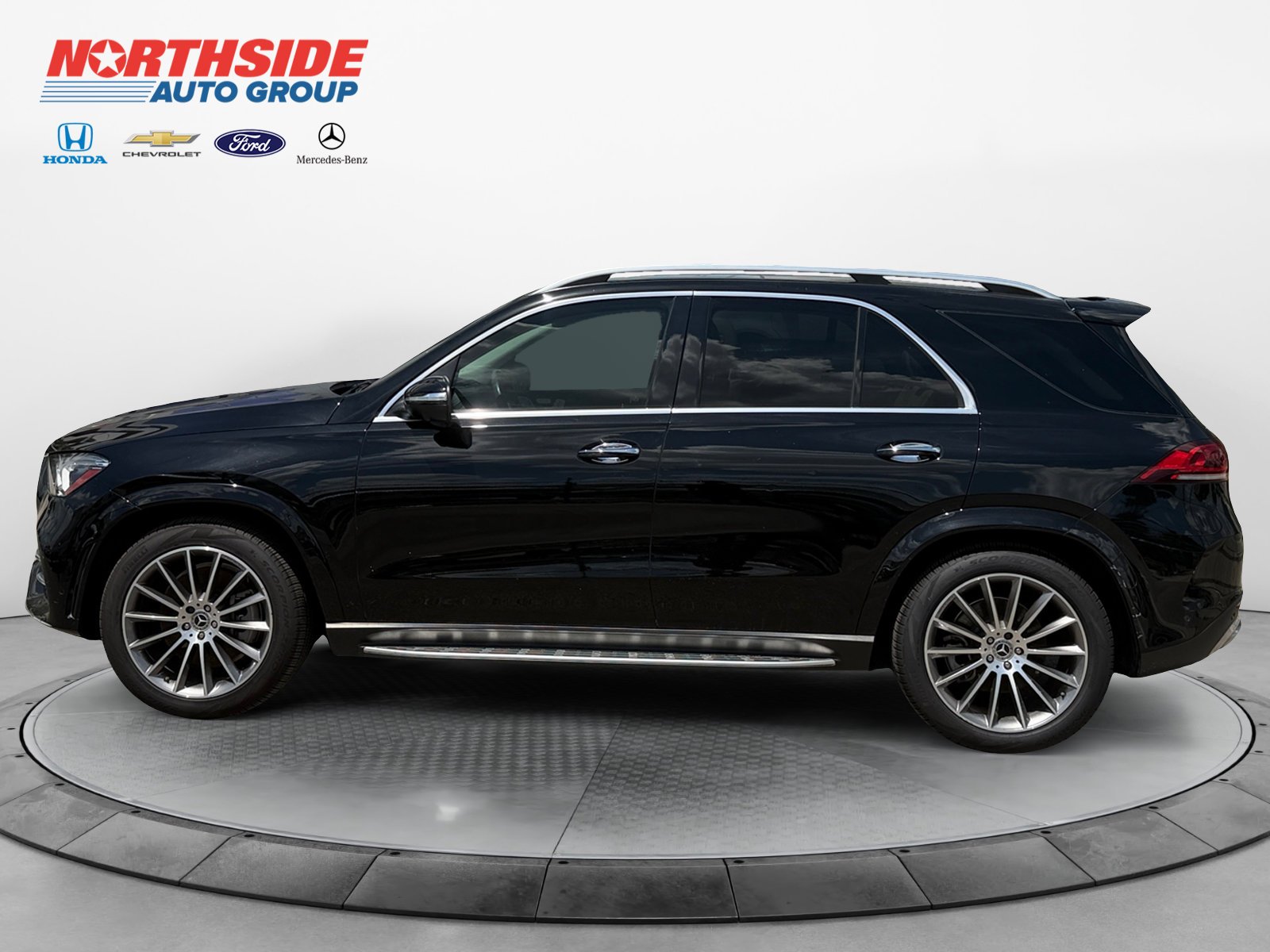 Certified Used 2022 Black Mercedes-Benz GLE 450 image 4