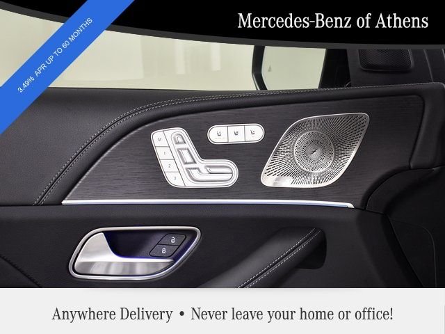 New 2026 MANUFAKTUR Moonlight White Magno Mercedes-Benz GLE 53 AMG® image 20